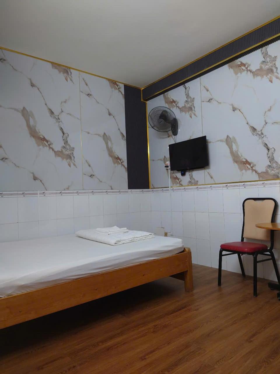 Khách sạn Hoa Anh Anh Ciudad Ho Chi Minh  Exterior foto